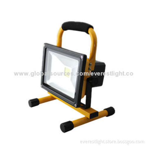 20W Rechargeable LED Portable Floodlight/Repair Light, Made of Aluminum and Toughened Glass
